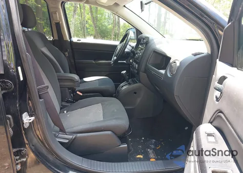 2012 Jeep Compass Latitude из США, поврежденный, VIN 1C4NJDEB6CD656012